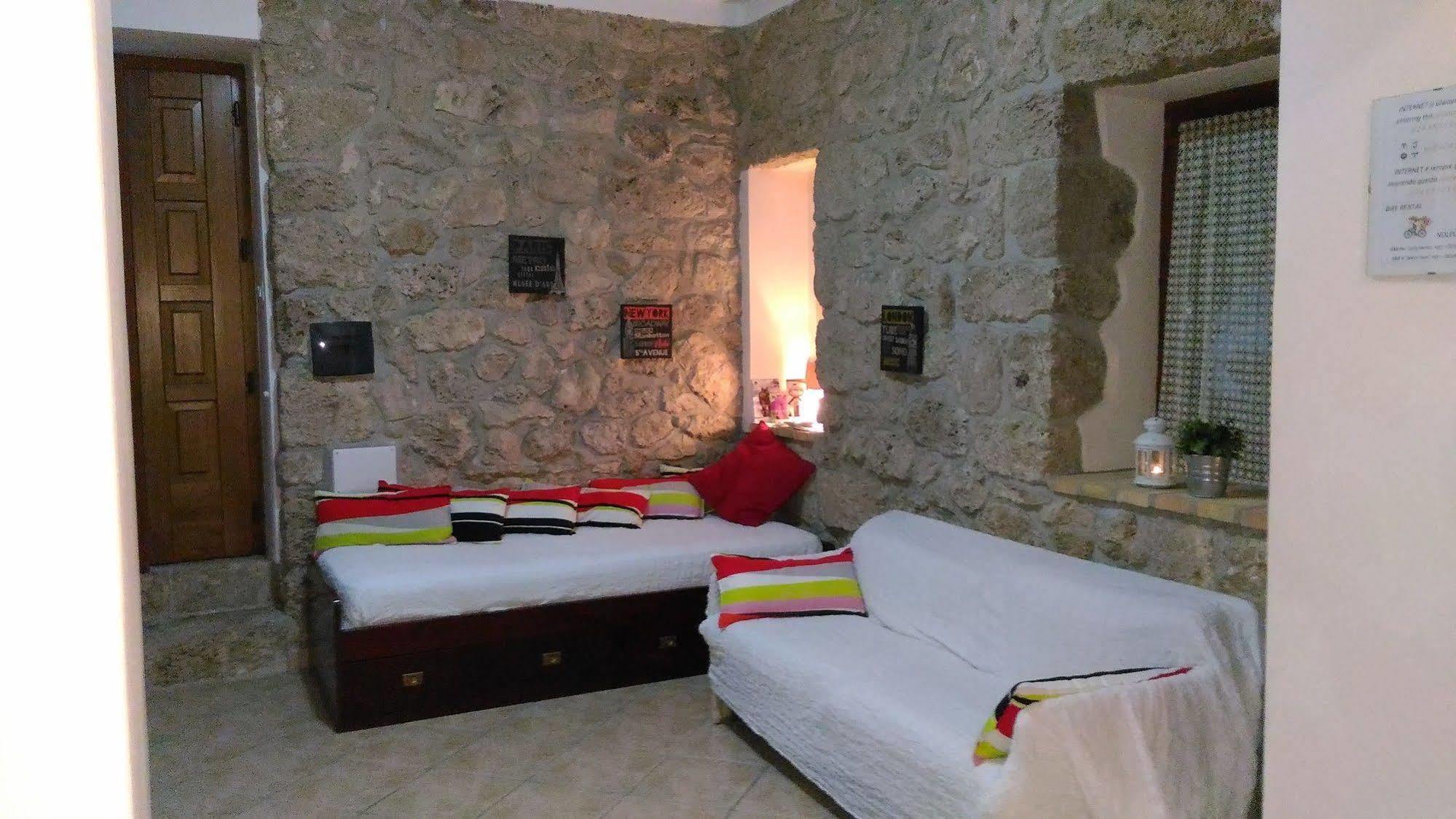 Le Pietre Ricce B&B Roccamontepiano Exterior foto